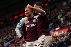 从保级杀到第8！埃梅里狂揽4连胜维拉连克热刺曼城，下轮战利物浦