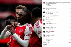 面对旧主打进制胜球，埃泽社媒晒照：在特殊的一天取得重要胜利