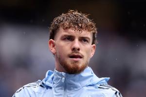 邮报：埃利奥特出场达到一定数量才会被买断，仍可能回归利物浦