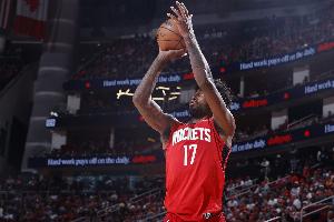 替补神准！伊森4记三分球拿到12分6篮板1盖帽